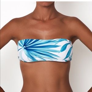 NWT Vaya Island Bandeau Bikini Top